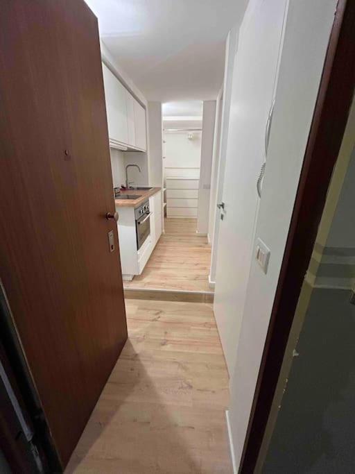 Studio Apartment Near Bocconi — Photos 2