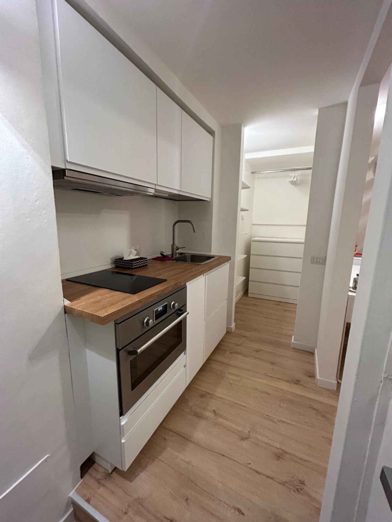 Studio Apartment Near Bocconi — Photos 1